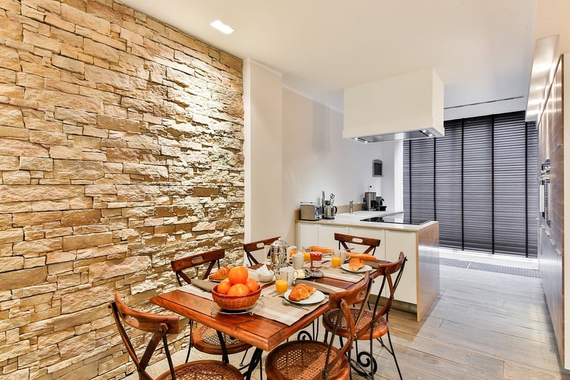 Dining Table Setting